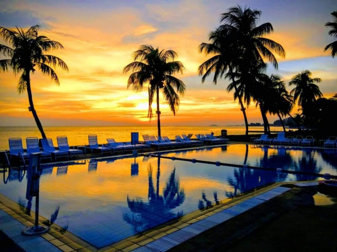 Tanjung Tuan Beach Regency - Hermis Theme 1 Car Park Kampong Baharu  Экстерьер фото